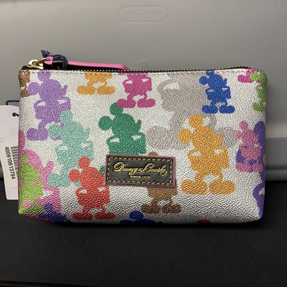 Dooney & Bourke Handbags - Disney Dooney and Bourke Make Up Bag
